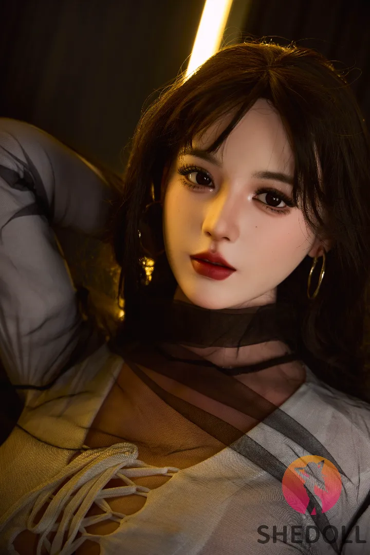 Moony: Patung Seks Silikon 165cm